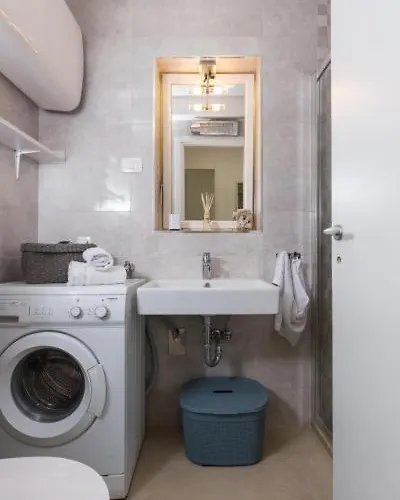 Hitri Apartament *
